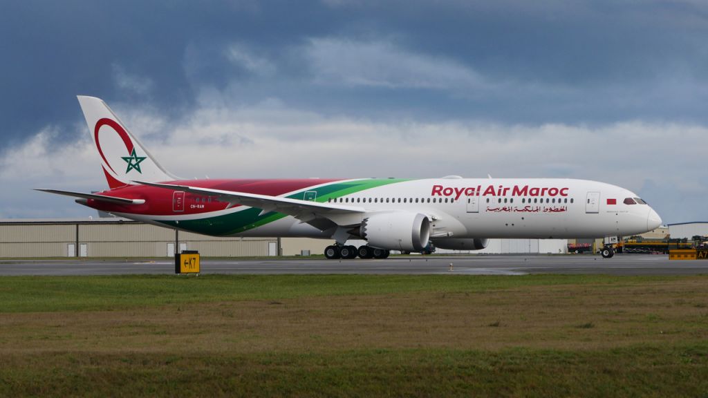 Boeing 787-9 Dreamliner (CN-RAM) - BOE993 taxis to Rwy 34L for a B1 flight on 12.1.18. (ln 783 / cn 64625). This is the first B787-9 for Royal Air Maroc.