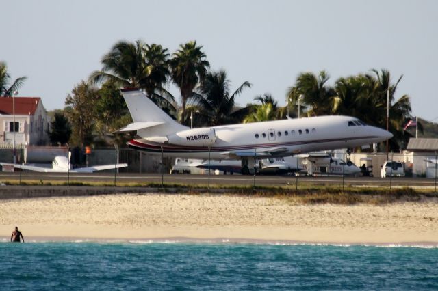 Dassault Falcon 2000 (N269QS)