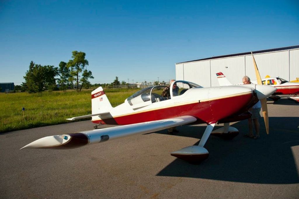 Vans RV-8 (N845DT)
