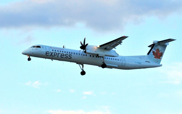 de Havilland Dash 8-400 (C-GGNY) - On approach vector to YVR....