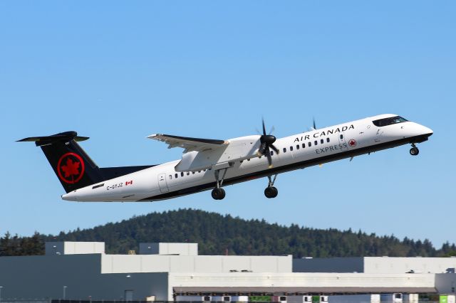 de Havilland Dash 8-400 (C-GYJZ)