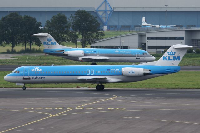 Fokker 100 (PH-OFN)