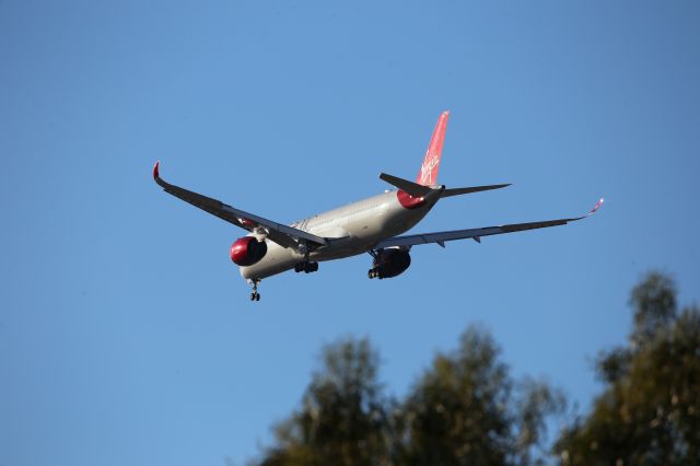 Airbus A350-1000 (G-VPOP)