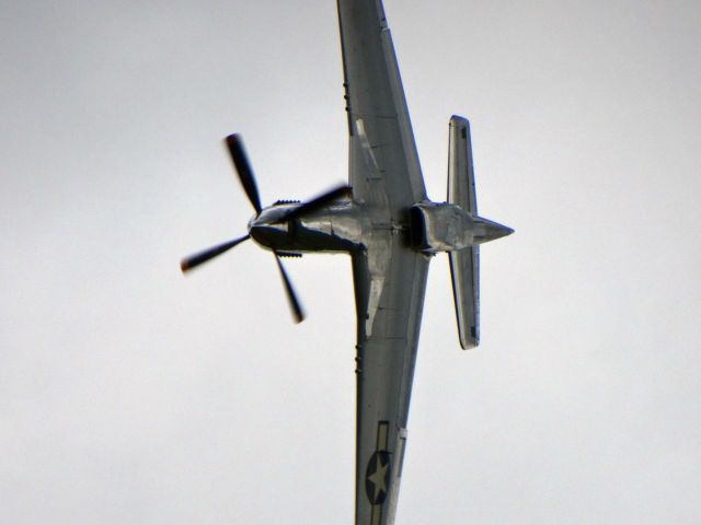 North American P-51 Mustang (N151AM)