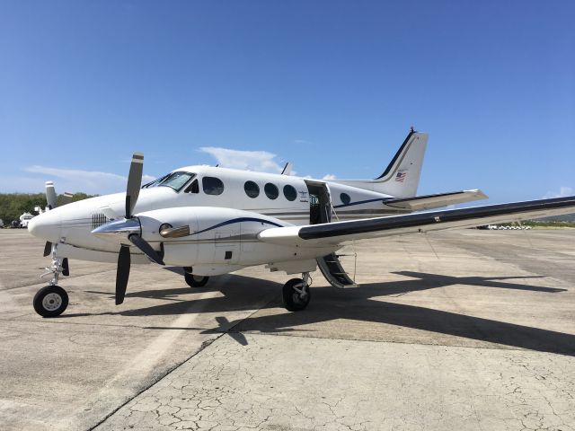 Beechcraft King Air 90 (N775DM)