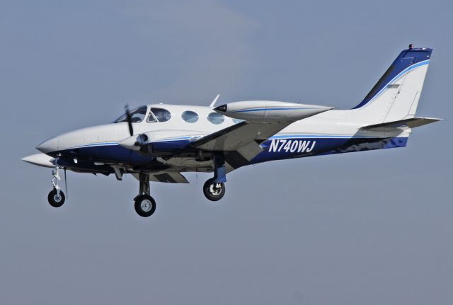 Cessna 340 (N740WJ)