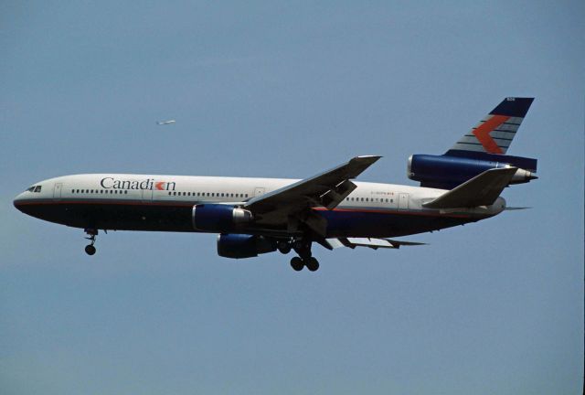 McDonnell Douglas DC-10 (C-GCPH) - Final Approach to Narita Intl Airport Rwy34 on 1993/05/04