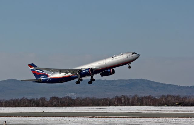 Airbus A330-300 (VQ-BNS)