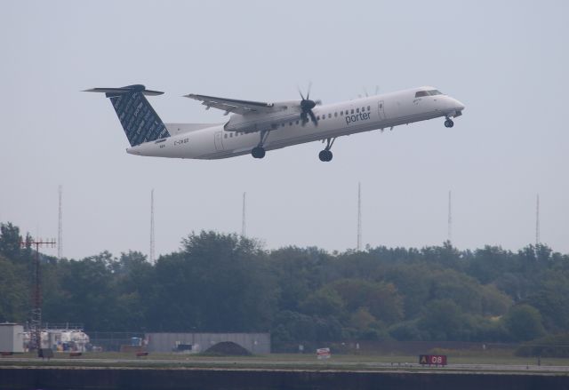 de Havilland Dash 8-100 (C-GKQD)