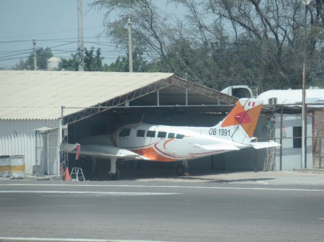 Cessna 402 (OB-1991)