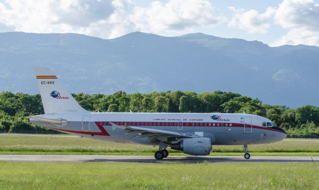 Airbus A319 (EC-KKS)