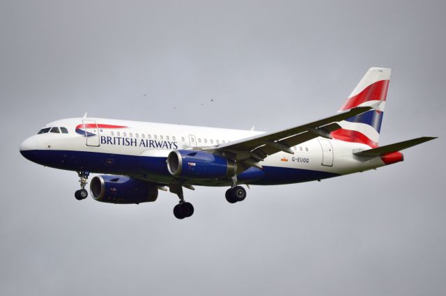 Airbus A319 (G-EUOG) - British Airways - A319-131 (G-EUOG) The mid morning LHR - NCL flight arrival. (Photo 22 Sep 23)