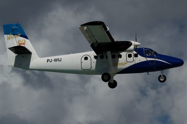 De Havilland Canada Twin Otter (PJ-WIJ)