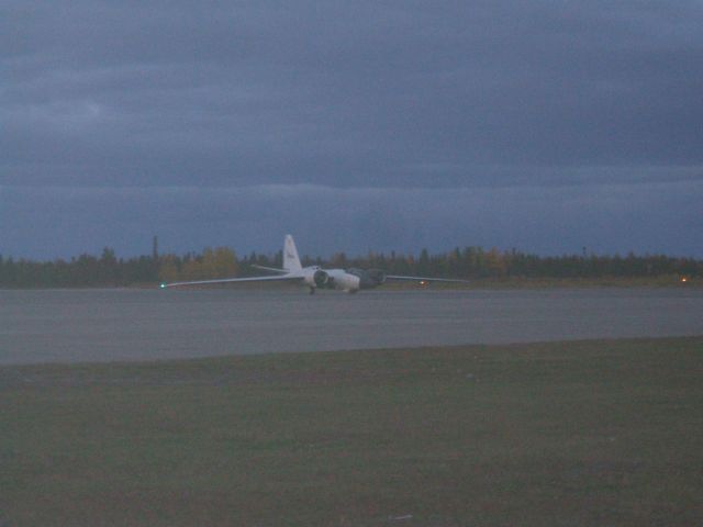 Martin WB-57 (N926NA) - NASA  WB-57 taxiing to Hangar at Goose Airport NL.. Oct7/8