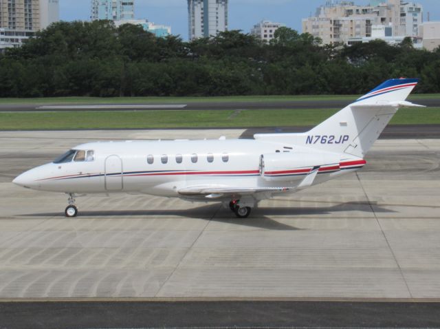 Hawker 800 (N762JP)