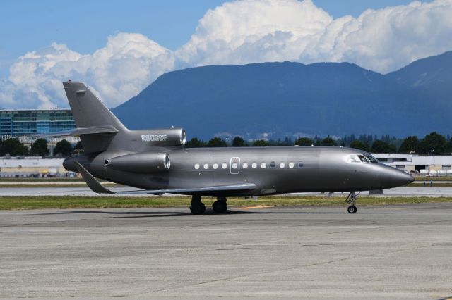 Dassault Falcon 900 (N808SF)