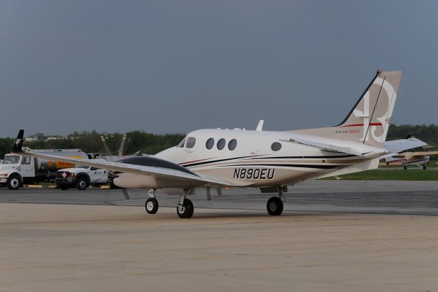 Beechcraft King Air 90 (N890EU) - Seen at KFDK on 4/20/2010.  New Aircraft.    a href=http://discussions.flightaware.com/profile.php?mode=viewprofile&u=269247  [ concord977 profile ]/a