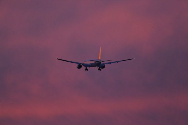 BOEING 777-300ER (RP-C7776)