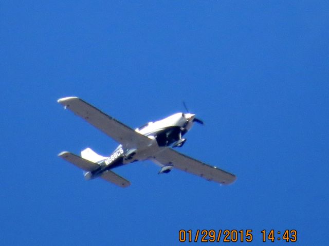 Cessna Skyhawk (N566CS)
