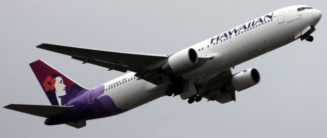 N594HA — - Climbing Out, KSJC-PHNL, Rwy 12-L, Hawaiian Airlines # 43 on December 13, 2009