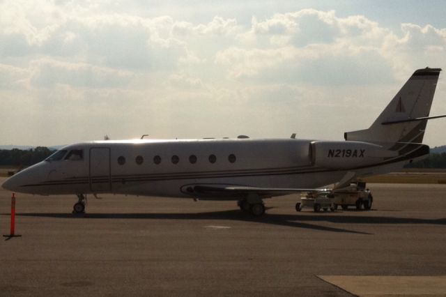 IAI Gulfstream G200 (N219AX) - on the ramp at KCHA