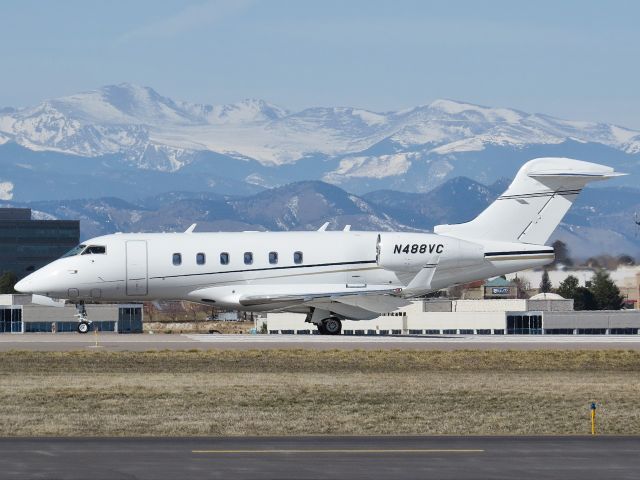 Bombardier Challenger 300 (N488VC)