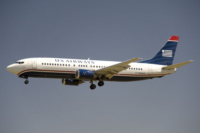 BOEING 737-400 (N405US)