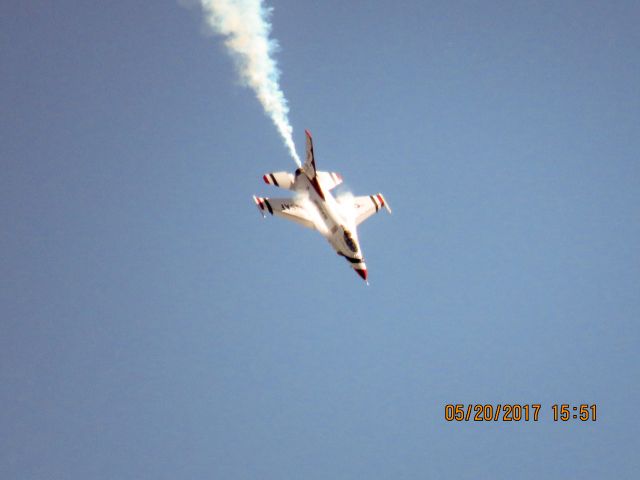 Lockheed F-16 Fighting Falcon (92-3896)