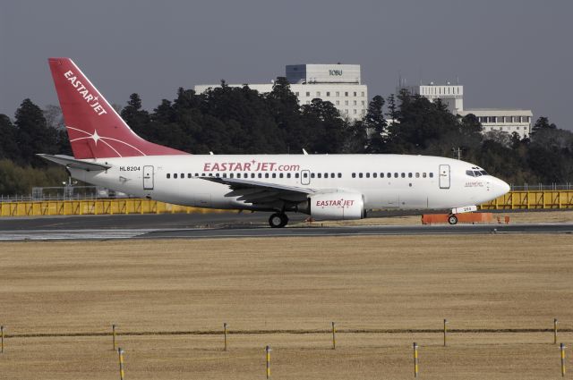 Boeing 737-700 (HL8204) - Departure at NRT Airport Runway 16R on 2011/12/29