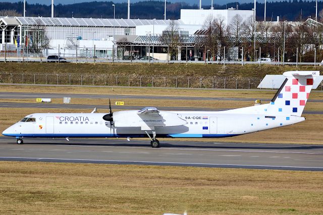 de Havilland Dash 8-400 (9A-CQE)