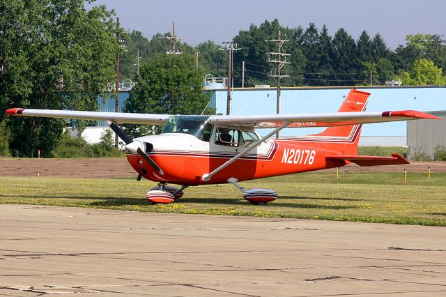 Cessna Skyhawk (N20176)