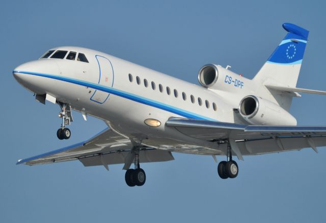 Dassault Falcon 900 (CS-DPF)