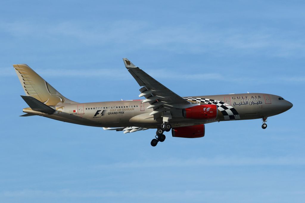 Airbus A330-200 (A9C-KB)