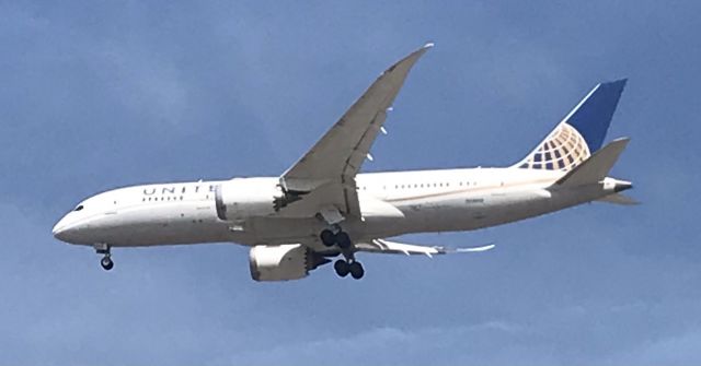 Boeing 787-8 (N28912) - Runway 28C arrival! 4/10/23.