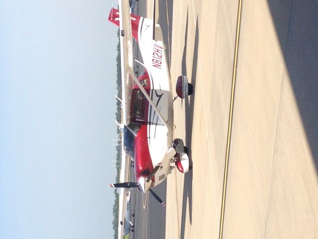 Cessna 206 Stationair (N812HV)