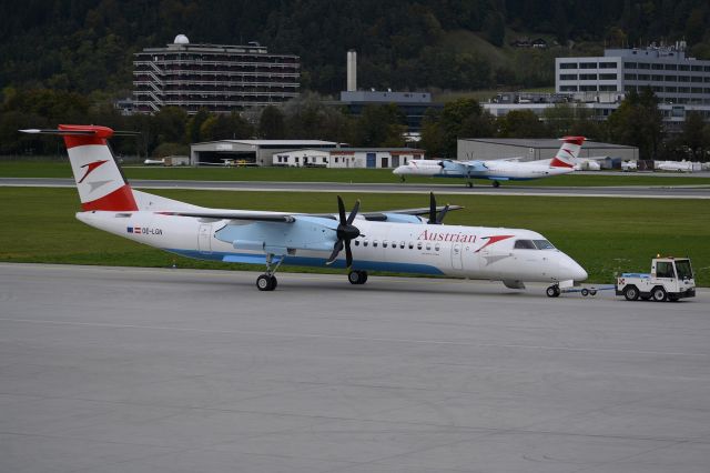 de Havilland Dash 8-400 (OE-LGN)