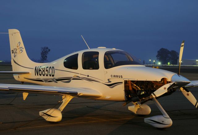 Cessna Skyhawk (N685CD)