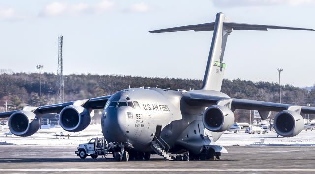 Boeing Globemaster III (N9921)