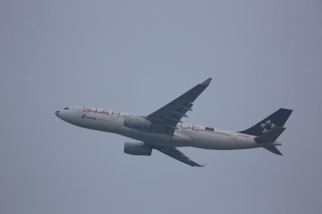 Airbus A330-200 (B-6093)