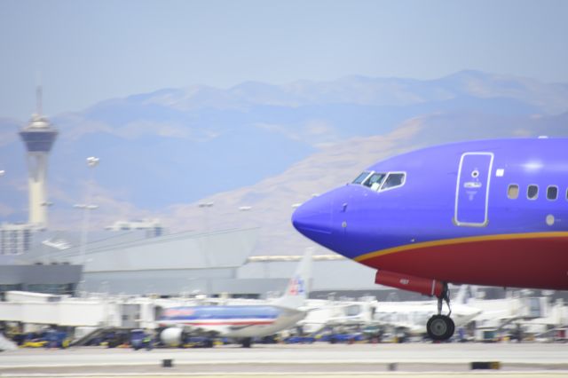 Boeing 737-800 (UNKNOWN)