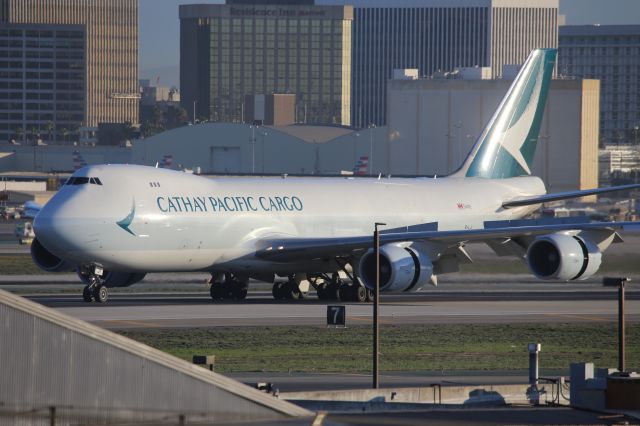 BOEING 747-8 (B-LJI)