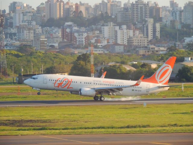 Boeing 737-800 (PR-GTR) - Boeing 737-800WL - SFP (cn 34966) Gol - Porto Alegre - Salgado Filho (POA / SBPA), Brazil