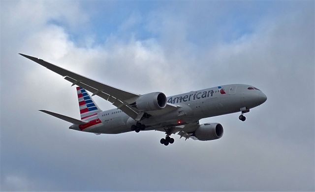 Boeing 787-8 (N801AC)