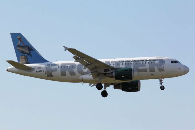 Airbus A319 (N948FR) - "Pete" The Pelican (03-05-2011)