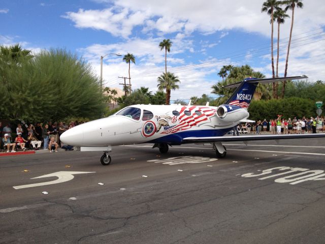 Cessna Skyhawk (N264CA) - AOPA Parade of Planes - Palm Springs