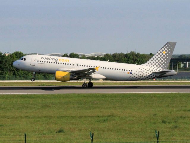 Airbus A320 (EC-MBF)