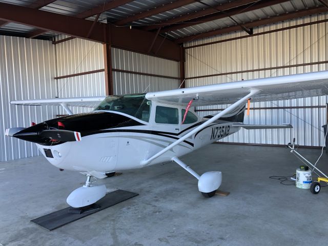 Cessna Skylane (N735AB)