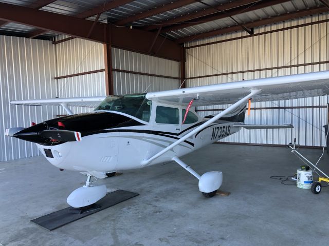 Cessna Skylane (N735AB)