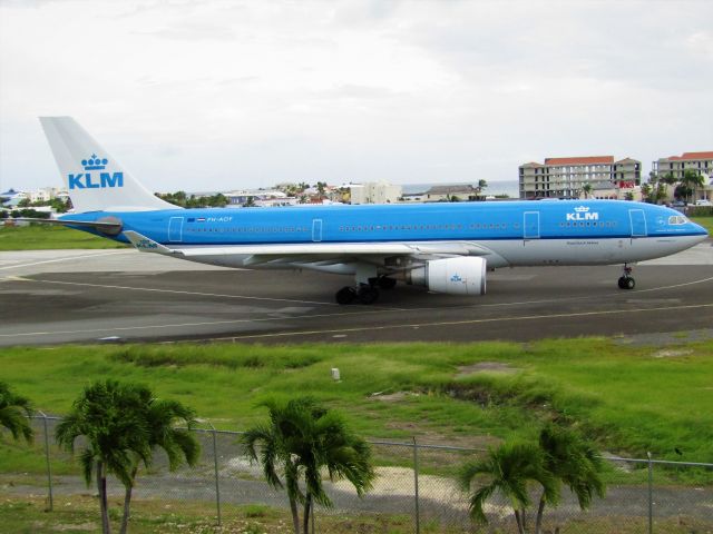 Airbus A330-200 (PH-AOF)