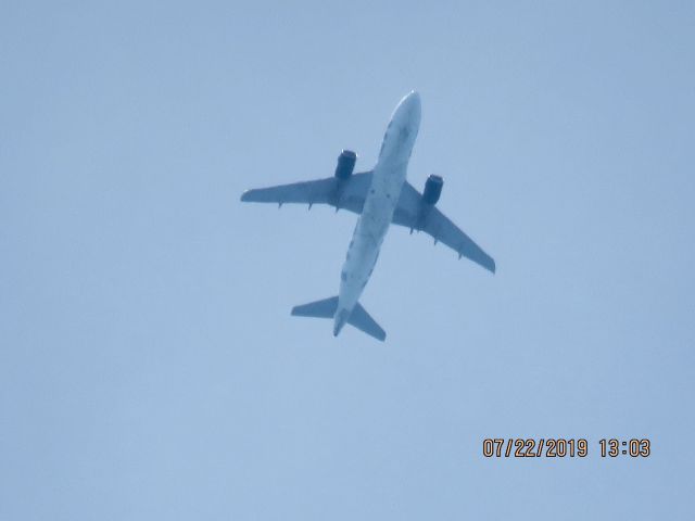 Airbus A319 (N941FR)